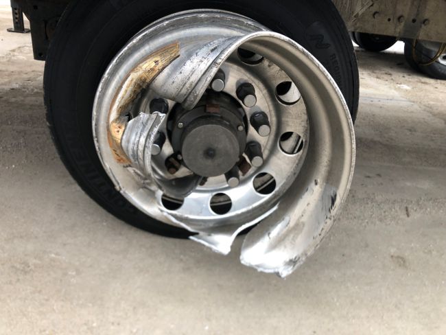 Damaged rim on truck